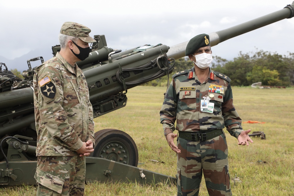 Lt. Gen. S K Saini visits 25th Infantry Division Lightning Academy
