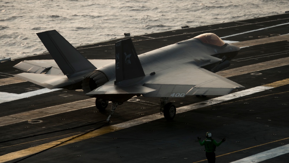 USS Carl Vinson (CVN 70) Completes Qualifications and Certifications