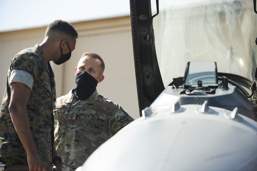 Gen. McKenzie visits Shaw AFB