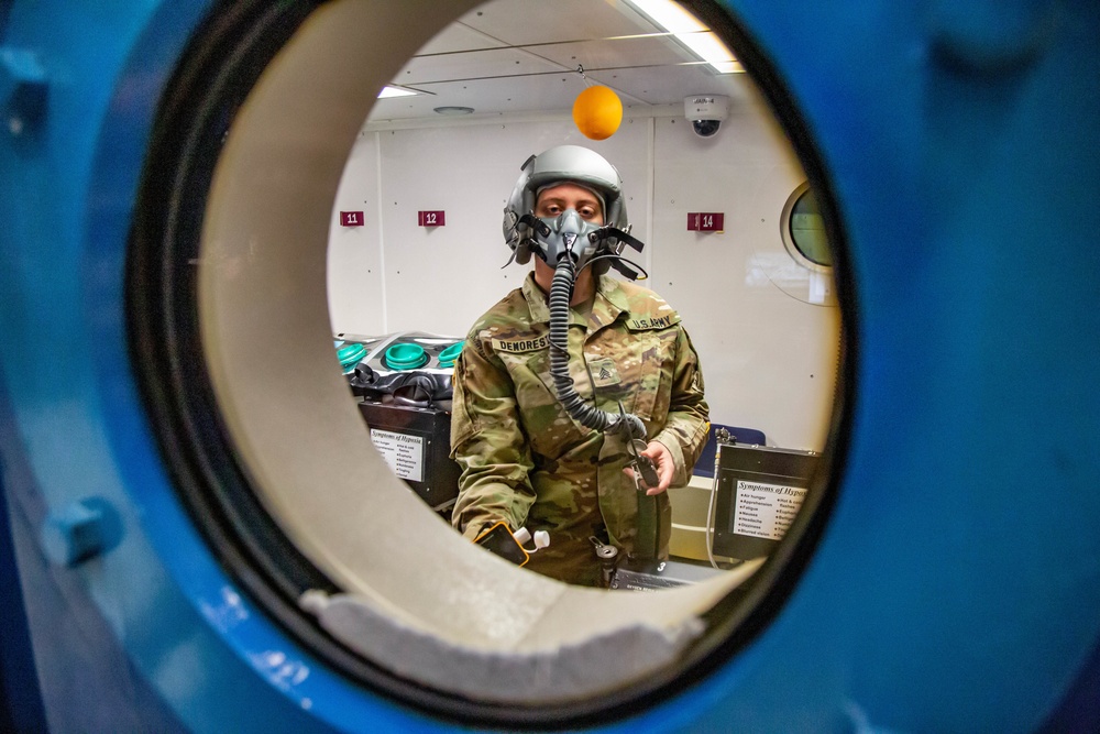 The U.S. Army Aeromedical Research Laboratory’s (USAARL) Enroute Care Group (ECG) and the U.S. Army Aviation School of Medicine (USASAM) preforms altitude testing on patient isolation units.