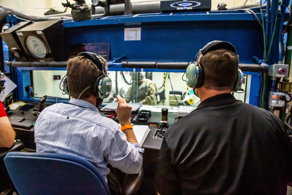 The U.S. Army Aeromedical Research Laboratory’s (USAARL) Enroute Care Group (ECG) and the U.S. Army Aviation School of Medicine (USASAM) preforms altitude testing on patient isolation units.