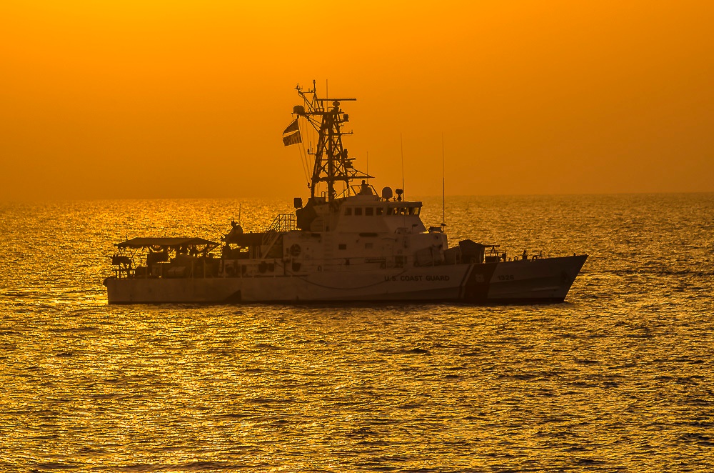 USCGC Monomoy patrol off Bahrain