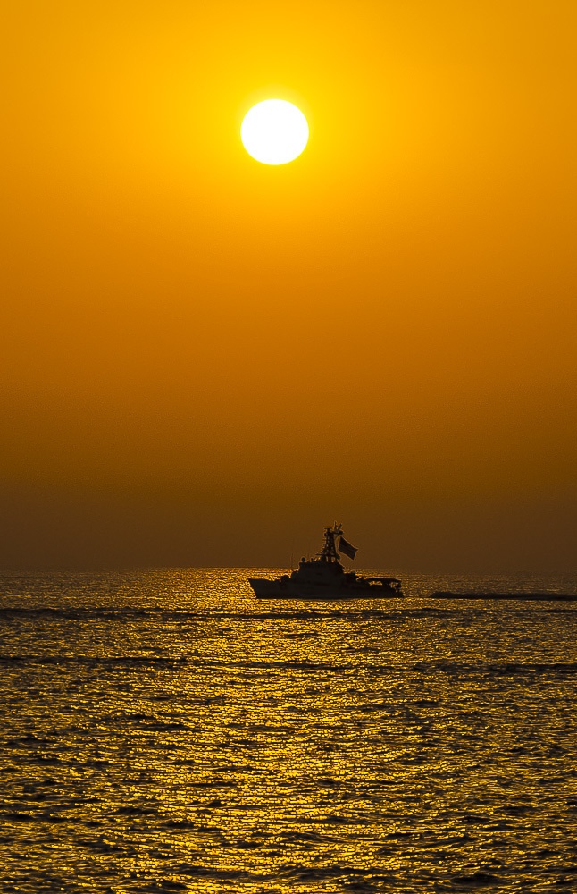 USCGC Monomoy patrols off Bahrain
