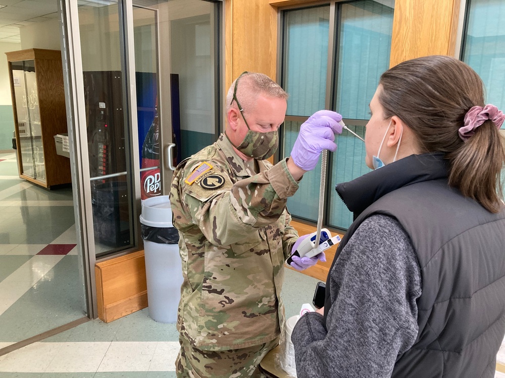 Fort McCoy Soldiers support local blood drive