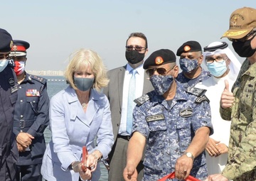 NSA Bahrain Holds Ribbon Cutting Ceremony for Waterside Security Barrier