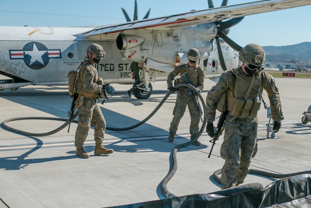 15th MEU Marines participate in a FARP operation