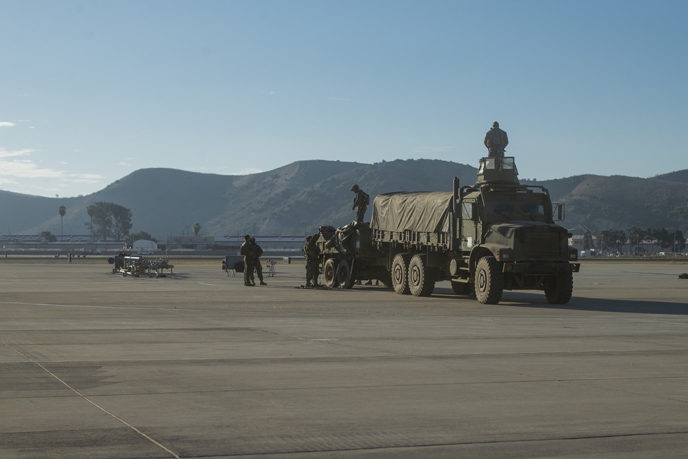 15th MEU Marines participate in a FARP operation