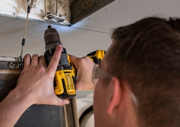 305th MXS promotes aircraft longevity