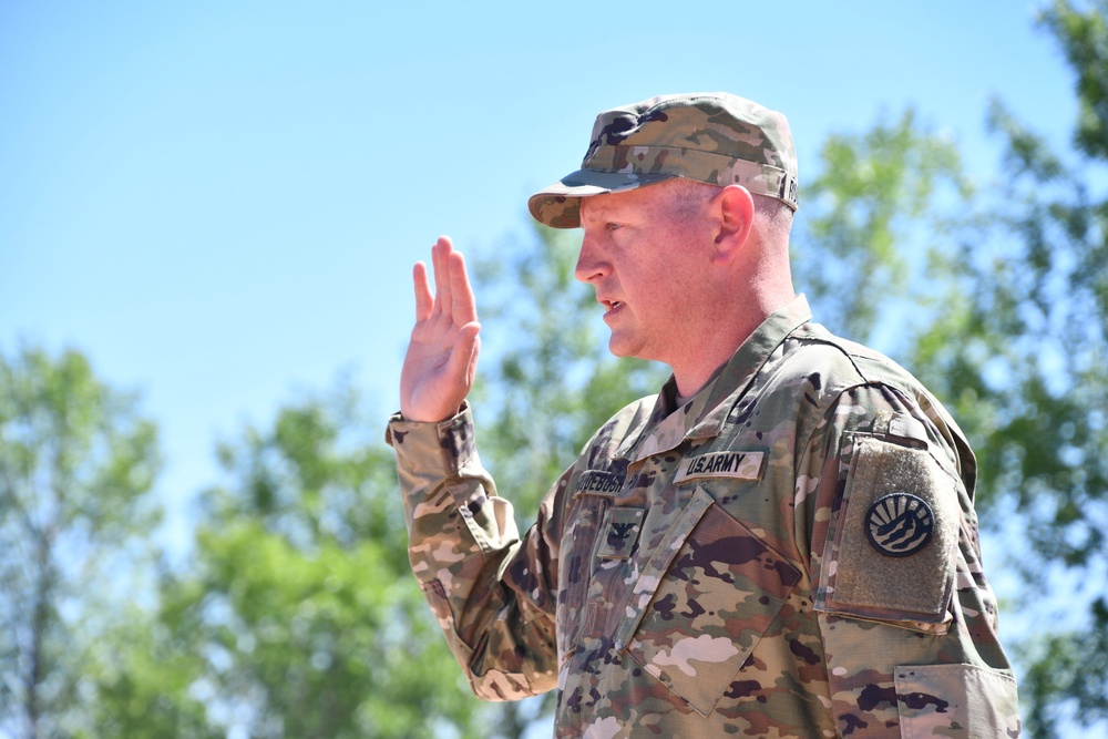 DVIDS - Images - Roudebush promoted to Colonel [Image 2 of 5]