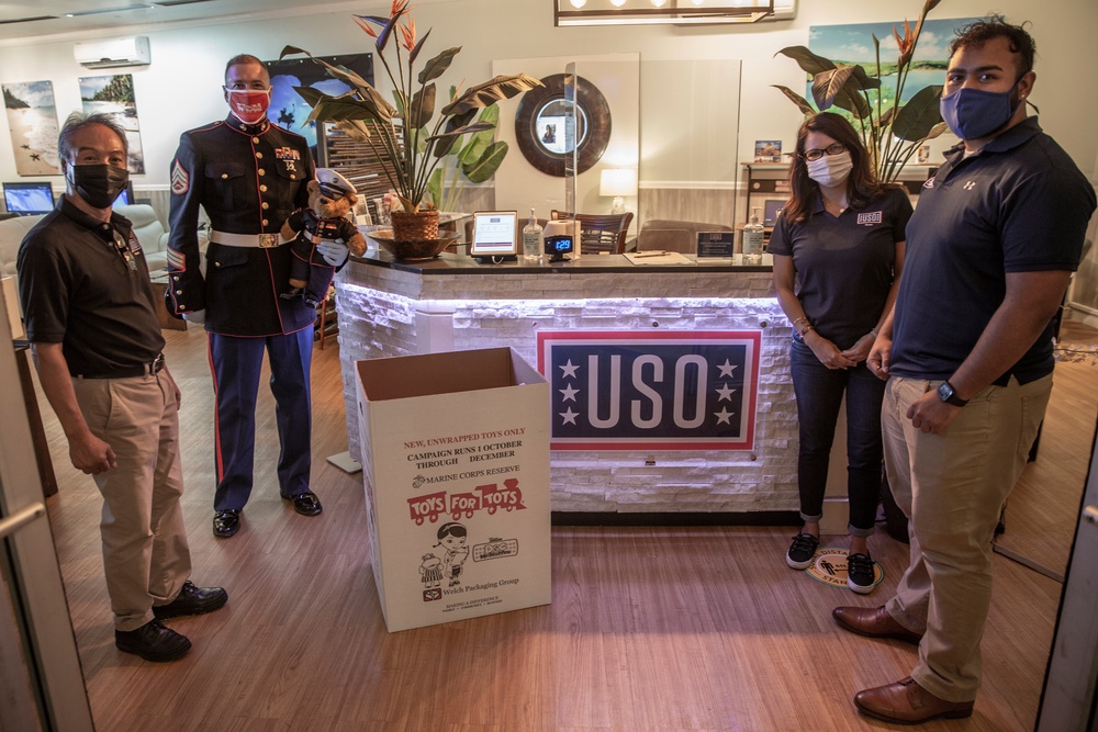 2020 Toys for Tots Campaign Box Dropoff