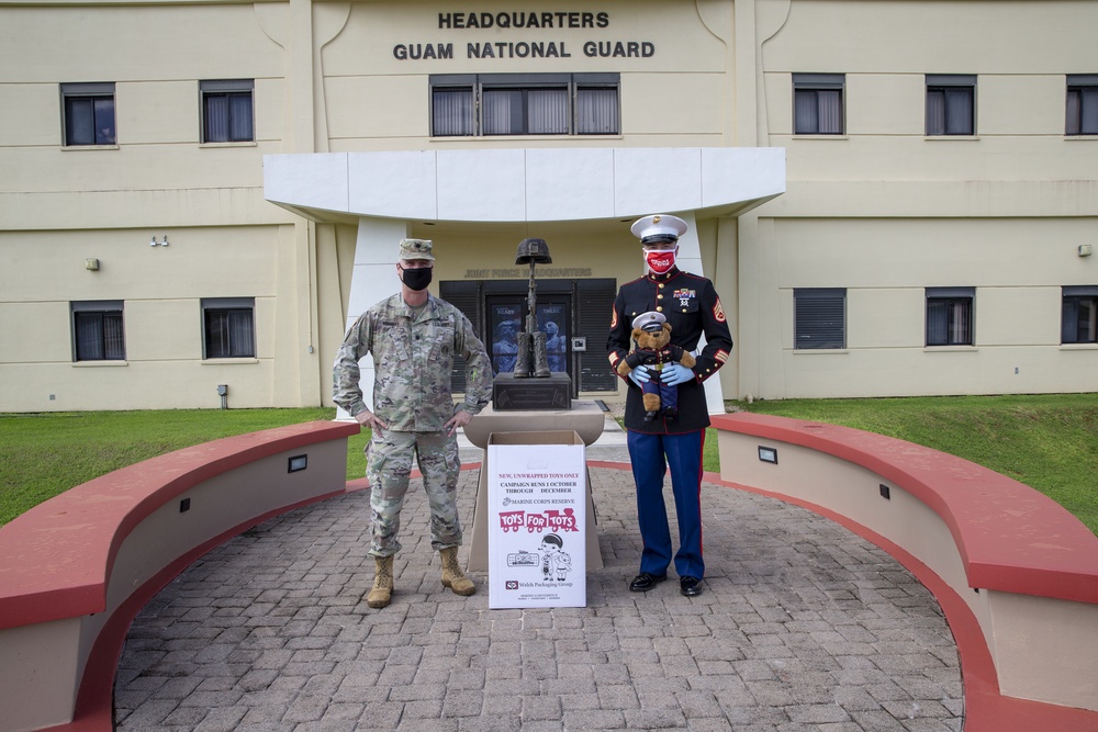 2020 Toys for Tots Campaign Box Dropoff