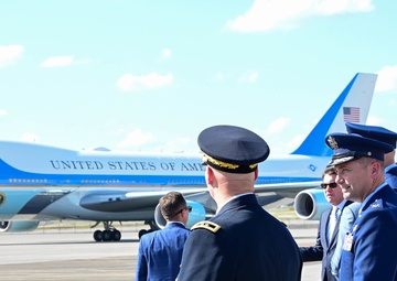 Trump arrives in Nashville for presidential debate