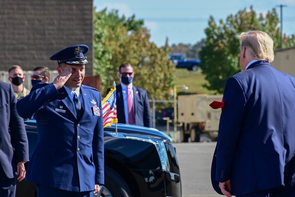 Trump arrives in Nashville for presidential debate