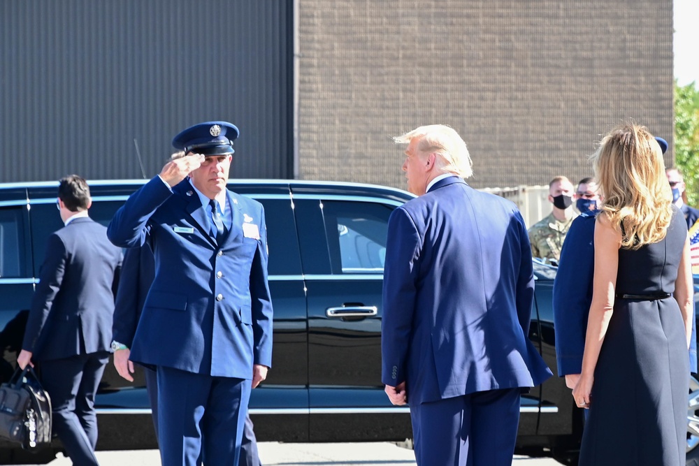 Trump arrives in Nashville for presidential debate