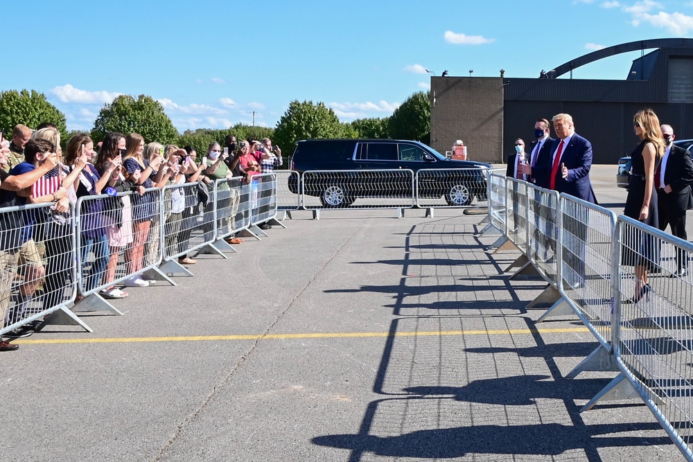 Trump arrives in Nashville for presidential debate