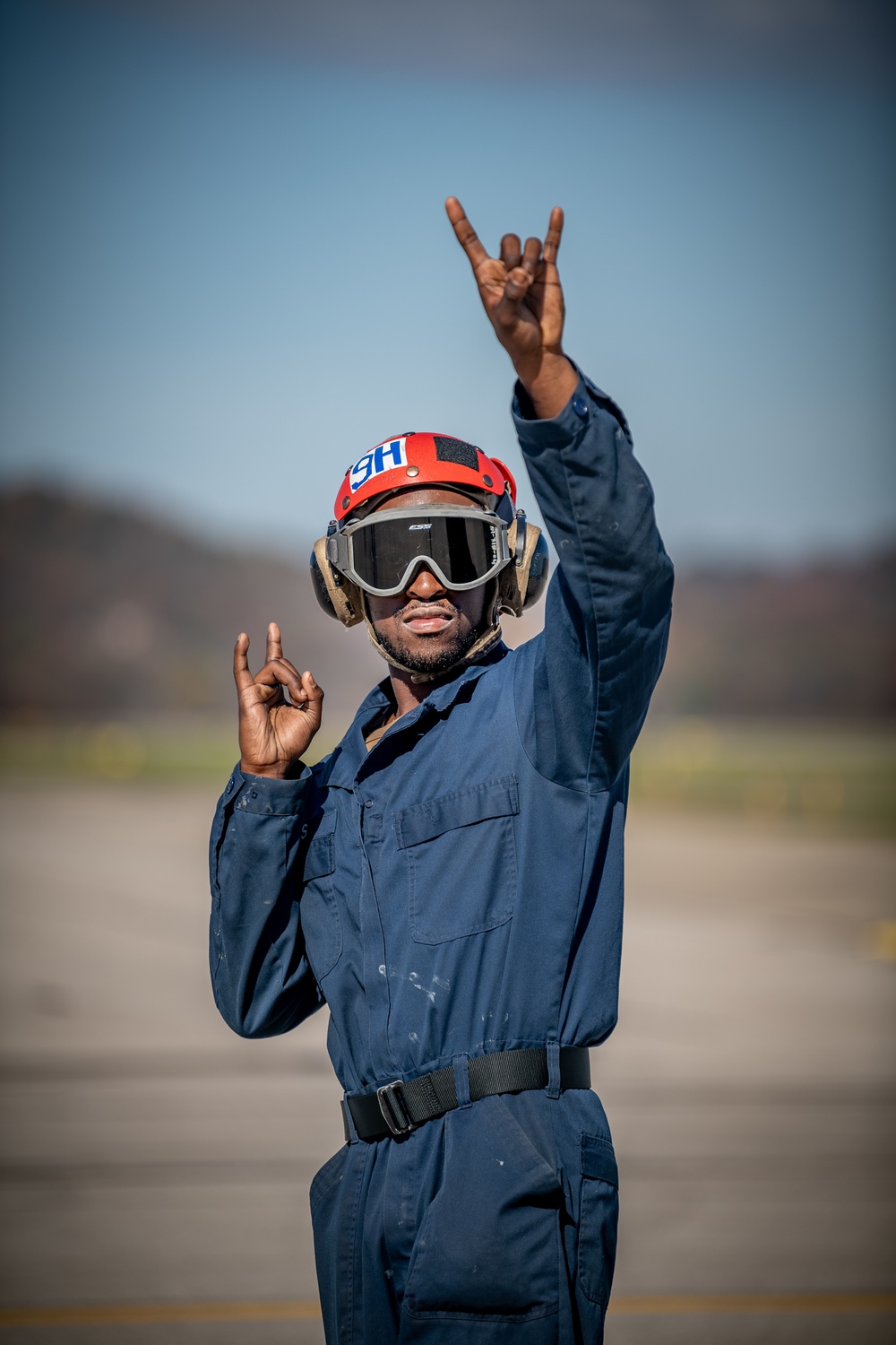 U.S. Navy's HSC-5 Conducts Inland Flight Operations in West Virginia