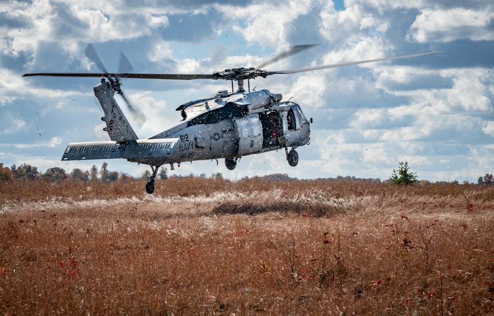 U.S. Navy's HSC-5 Conducts Inland Flight Operations in West Virginia