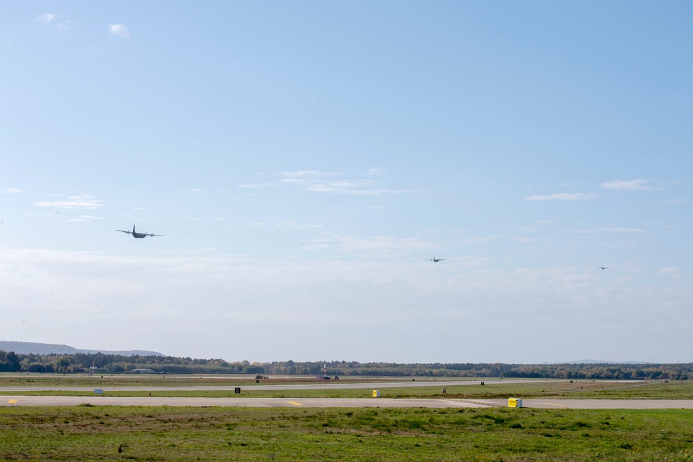 US, NATO forces conduct airlift interfly over Germany during OV 20-04