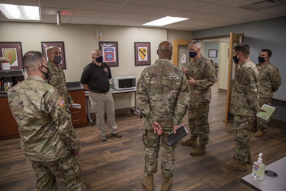 DVIDS - Images - USAMRDC Command Team Visits USAARL [Image 46 of 62]