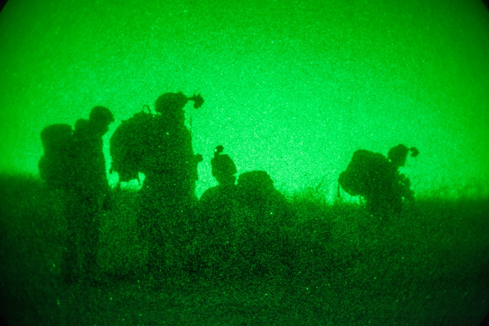BLT 1/4 Marines conduct aerial raid training operation
