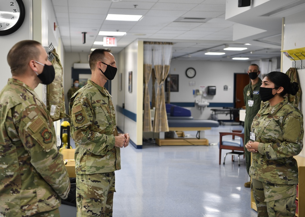 AMC Surgeon General visits Joint Base MDL