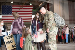 157th Military Police company returns from nine-month deployment to Guantanamo Bay