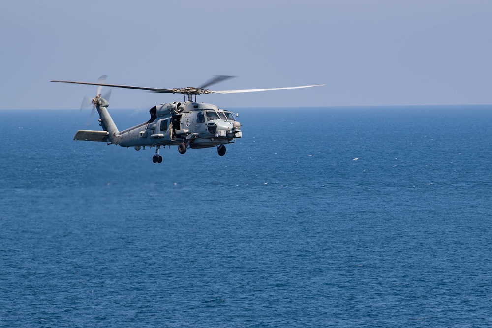 MH-60R Flys in Arabian Gulf