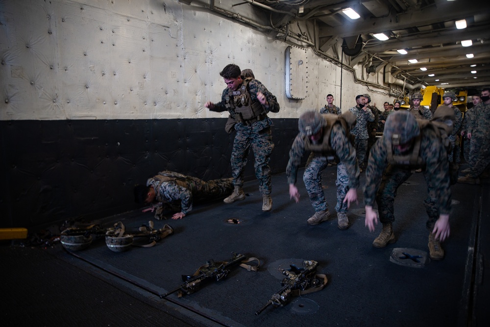 Marines and Sailors compete aboard USS New Orleans