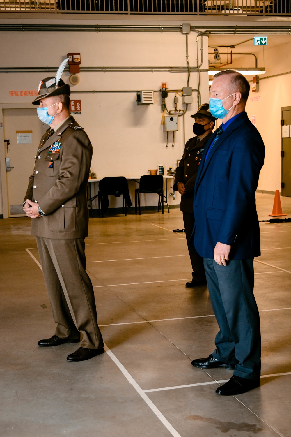 Brig. Gen. Andrea Bertocchi, Regional Military Command Friuli Venezia Giulia commanding general, tours Regional Training Support Division South, Caserma Del Din, Vicenza, Italy