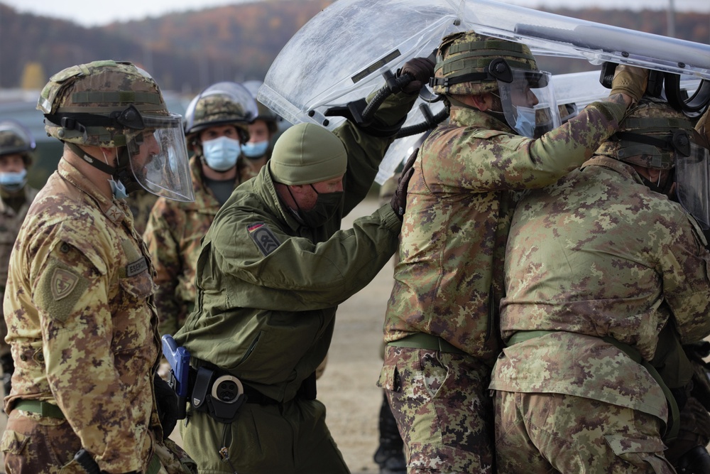 German Army Teaches Crowd Riot Control Training