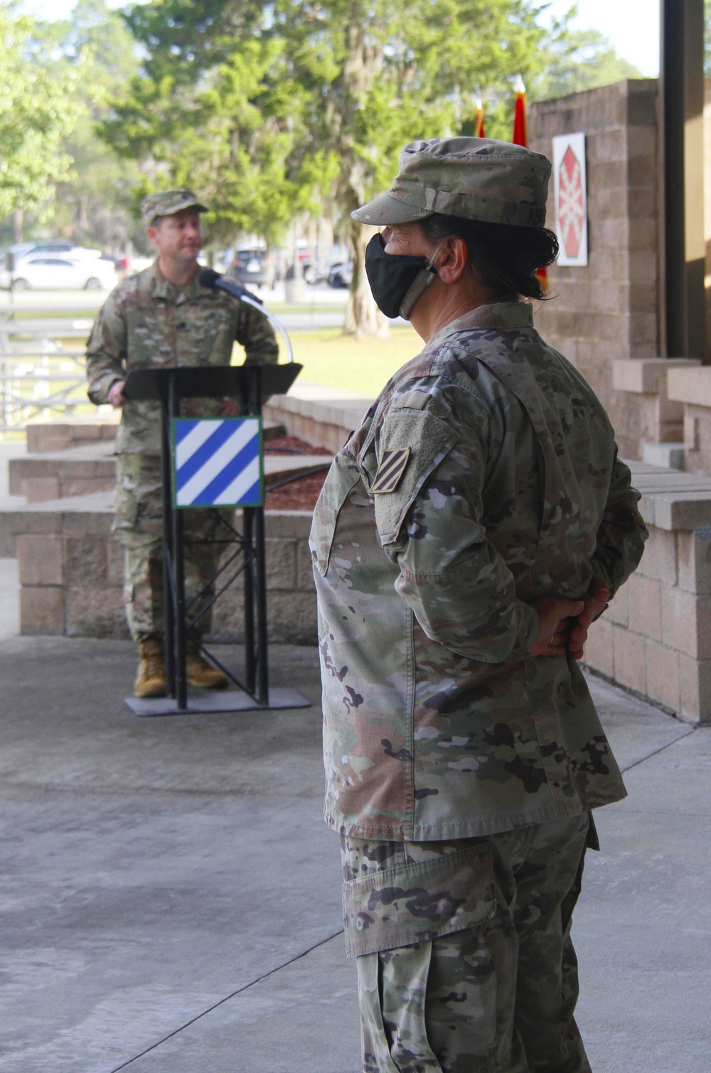 “Legion” Battalion conducts change of responsibility ceremony, Abraham to retire with over 30 years of service
