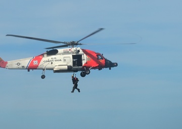 Coast Guard, Air Force, Navy participate in search and rescue exercise