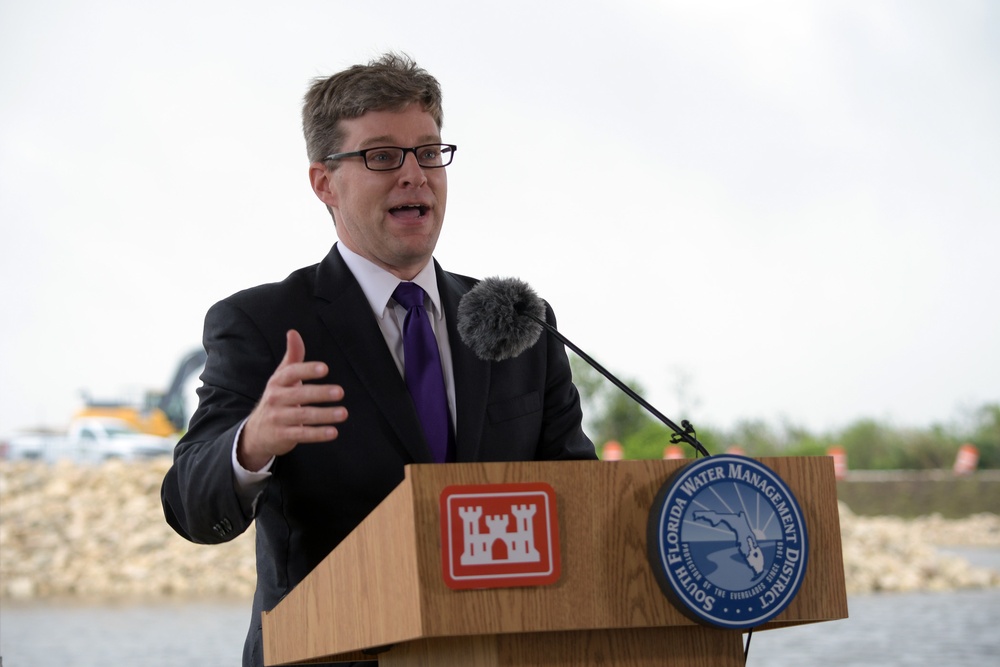 Corps groundbreaking ceremony kicks off Everglades restoration construction projects