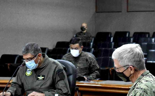 Partnership and trust, SOUTHCOM commander visits Soto Cano AB