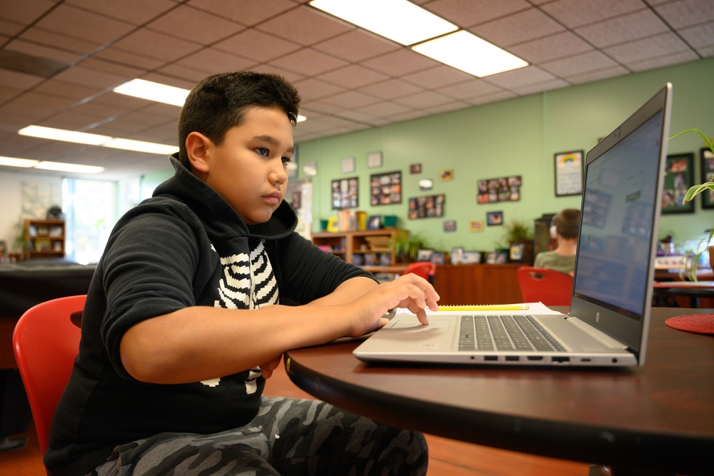 Team Travis families juggle mission, school-age distance learning