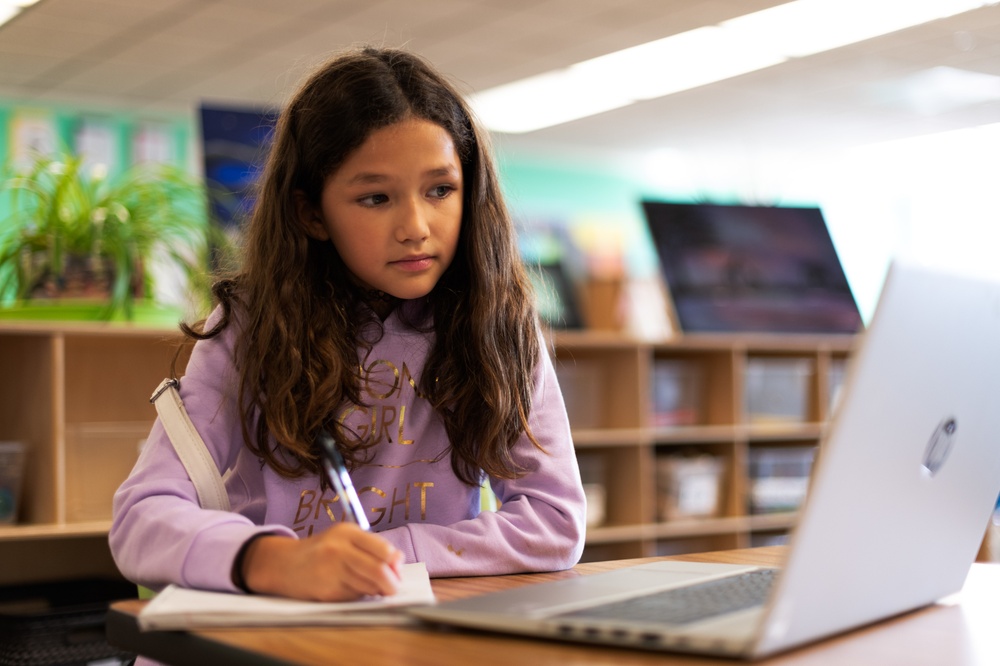 Team Travis families juggle mission, school-age distance learning