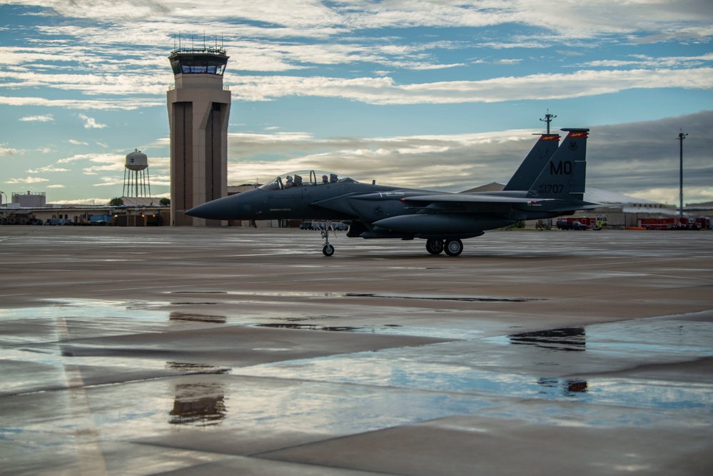 F-15Es arrive at Tyndall