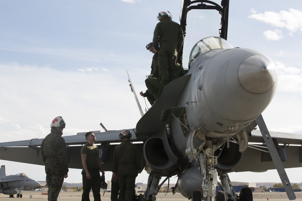 VMFAT-101 keeps the jets flying in Boise