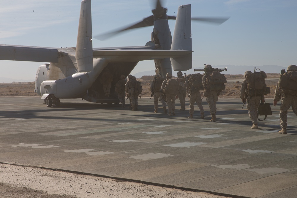 V21 Conducts the Regiment Assault Course