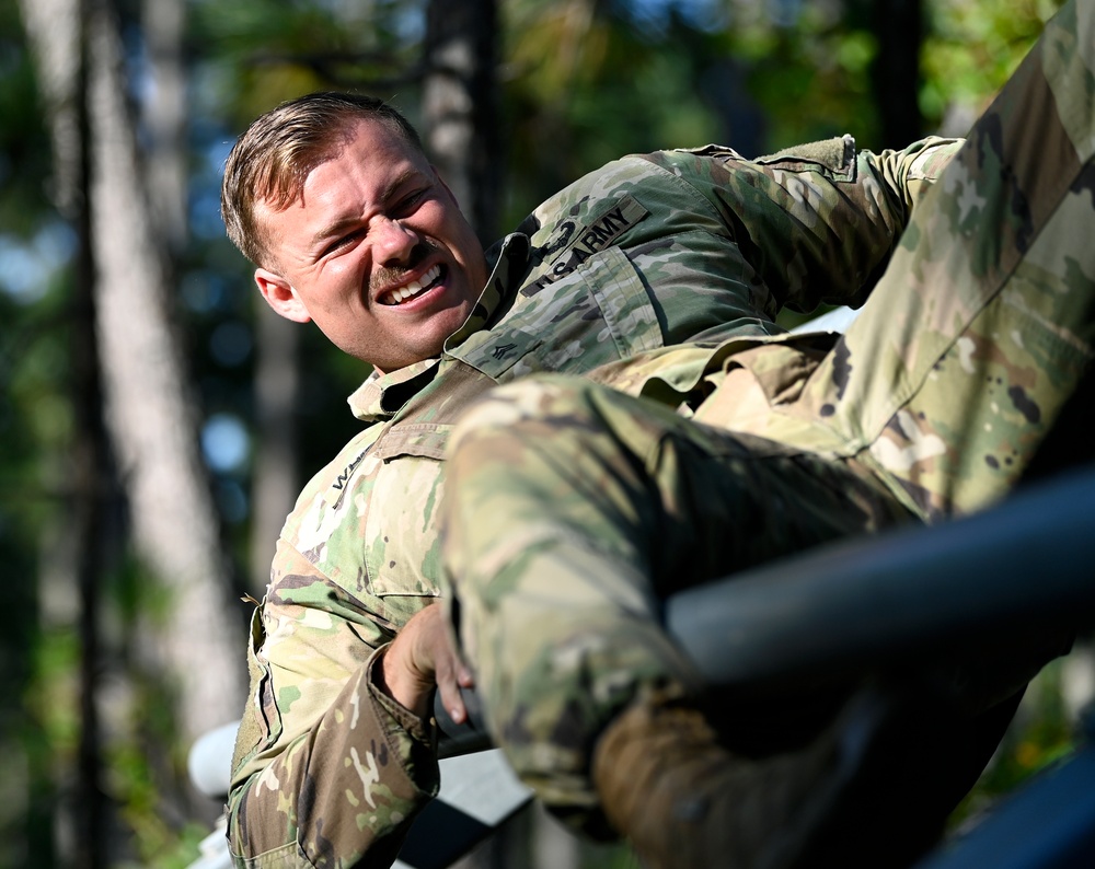 USAJFKSWCS Soldiers Compete in Commander's Cup