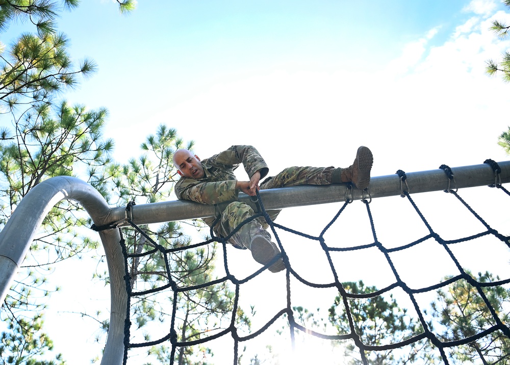 USAJFKSWCS Soldiers Compete in Commander's Cup