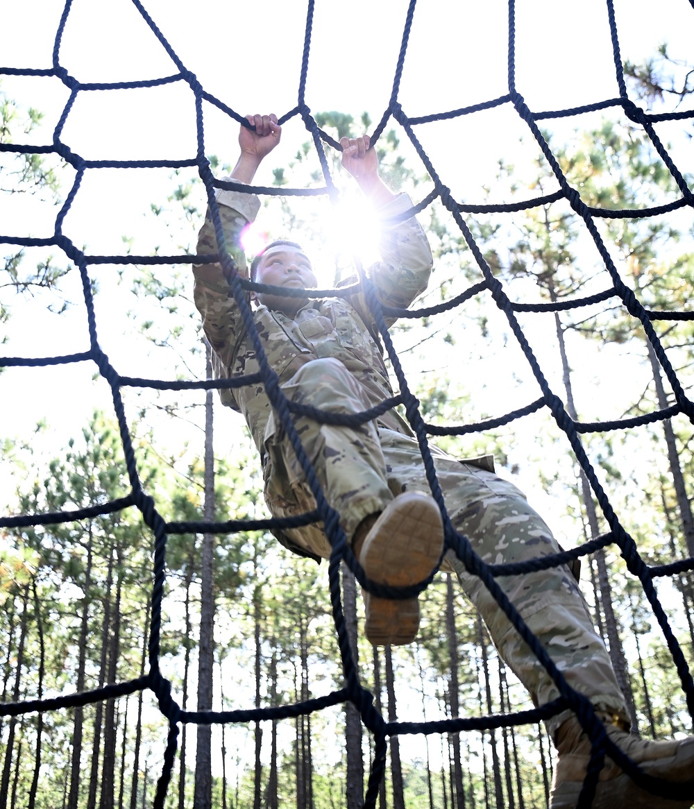 USAJFKSWCS Soldiers Compete in Commander's Cup