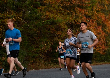 Marine Securtiy Guard Hosts Marathon