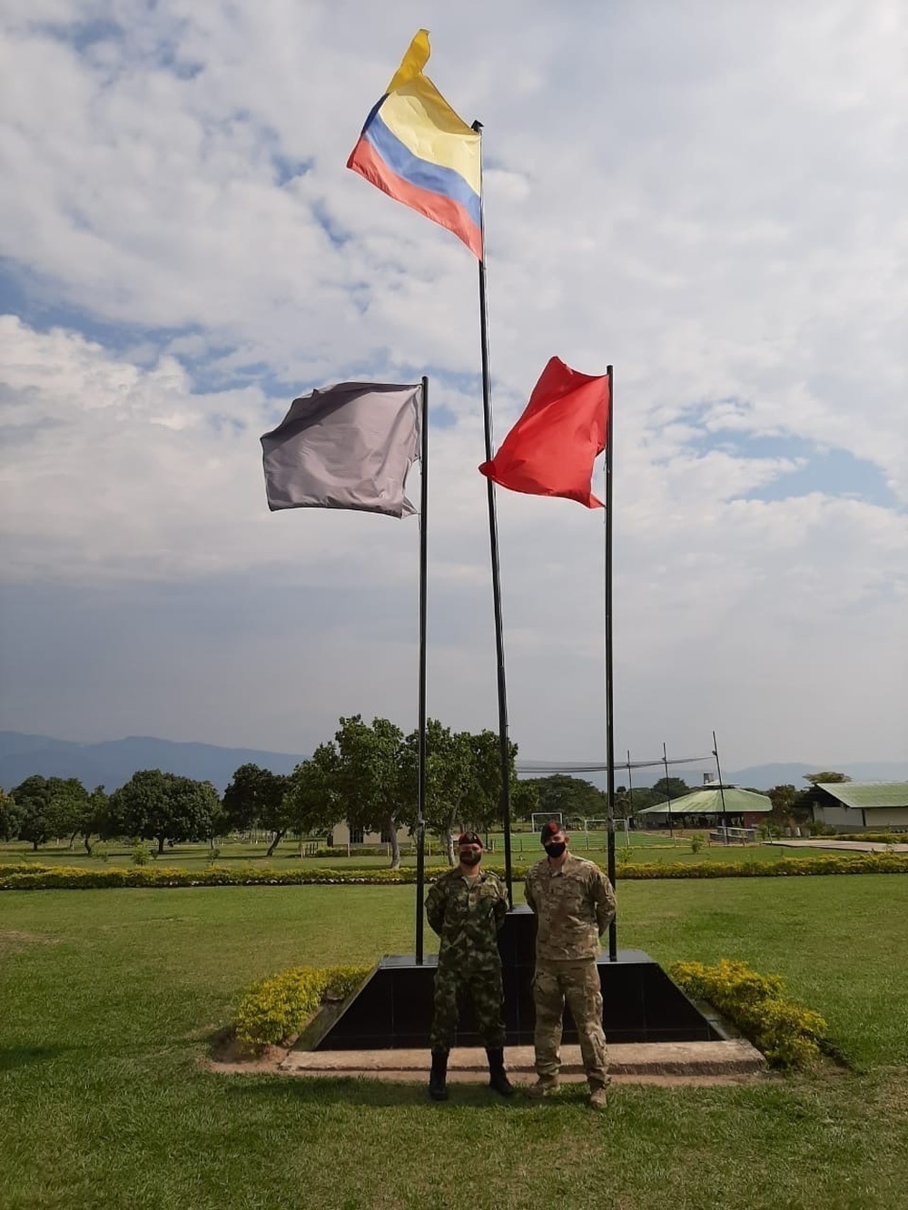 DVIDS - Images - First Colombian JSOFSEA graduate poised to continue ...