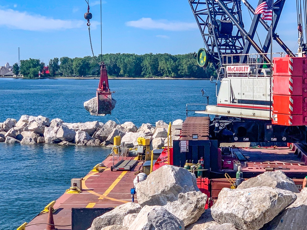 Fairport Harbor east breakwater repairs