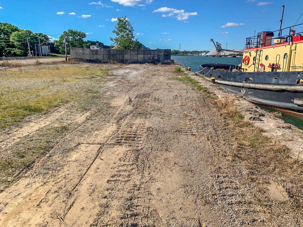 Fairport Harbor east breakwater repairs