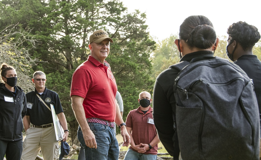 TRADOC Staff Ride focuses on resiliency, mentorship while revisiting Yorktown Battlefields