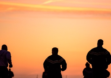 Airmen workout at Travis AFB, PT assessments pushed to Jan. 2021