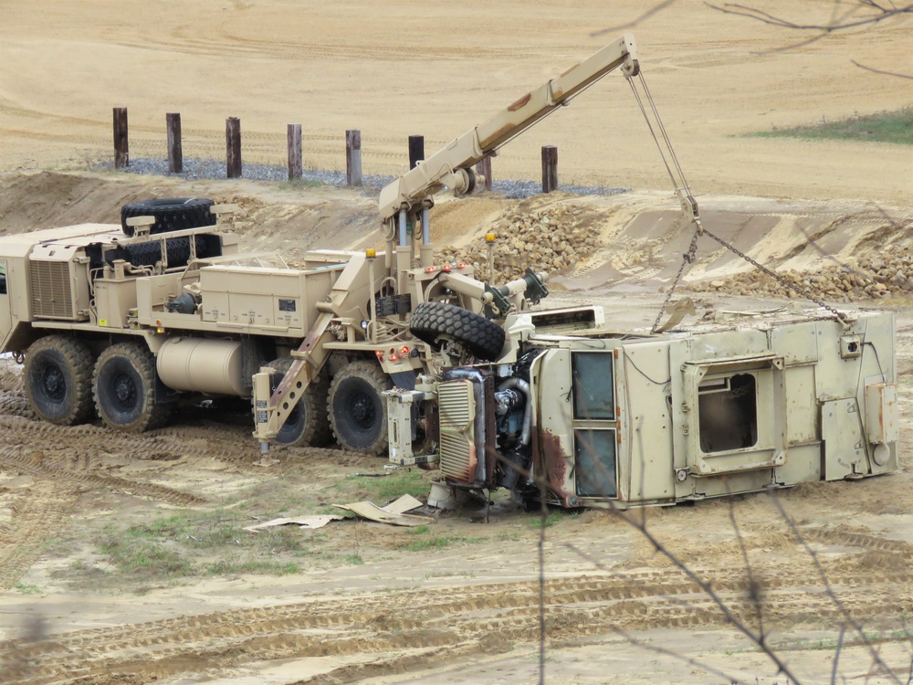 Regional Training Site-Maintenance Wheeled-Vehicle Recovery Operations Course