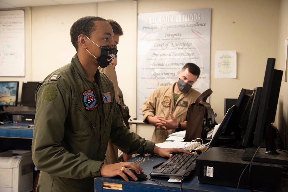 Training Air Wing 4 flight operations